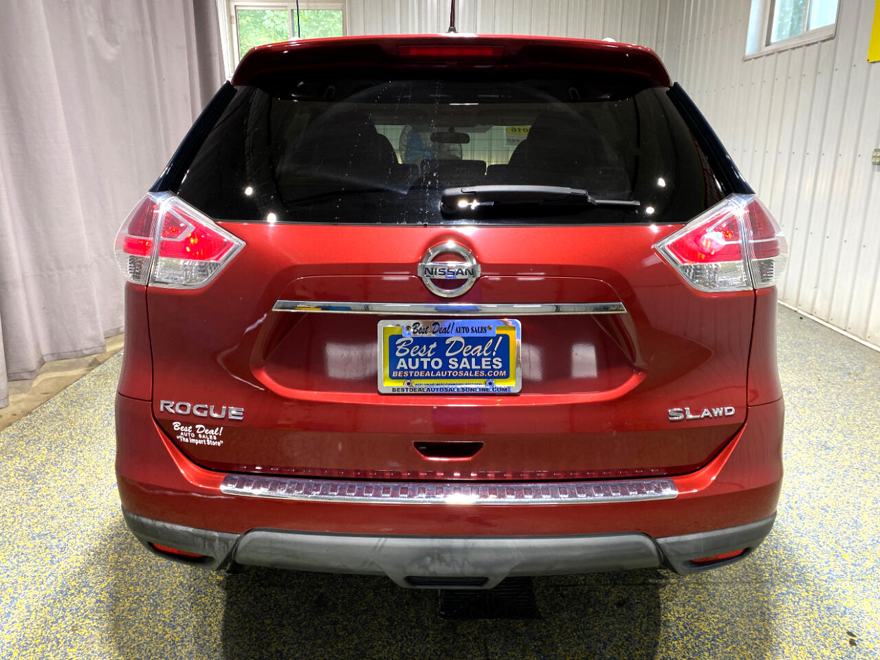 2016 Nissan Rogue SL AWD photo 3