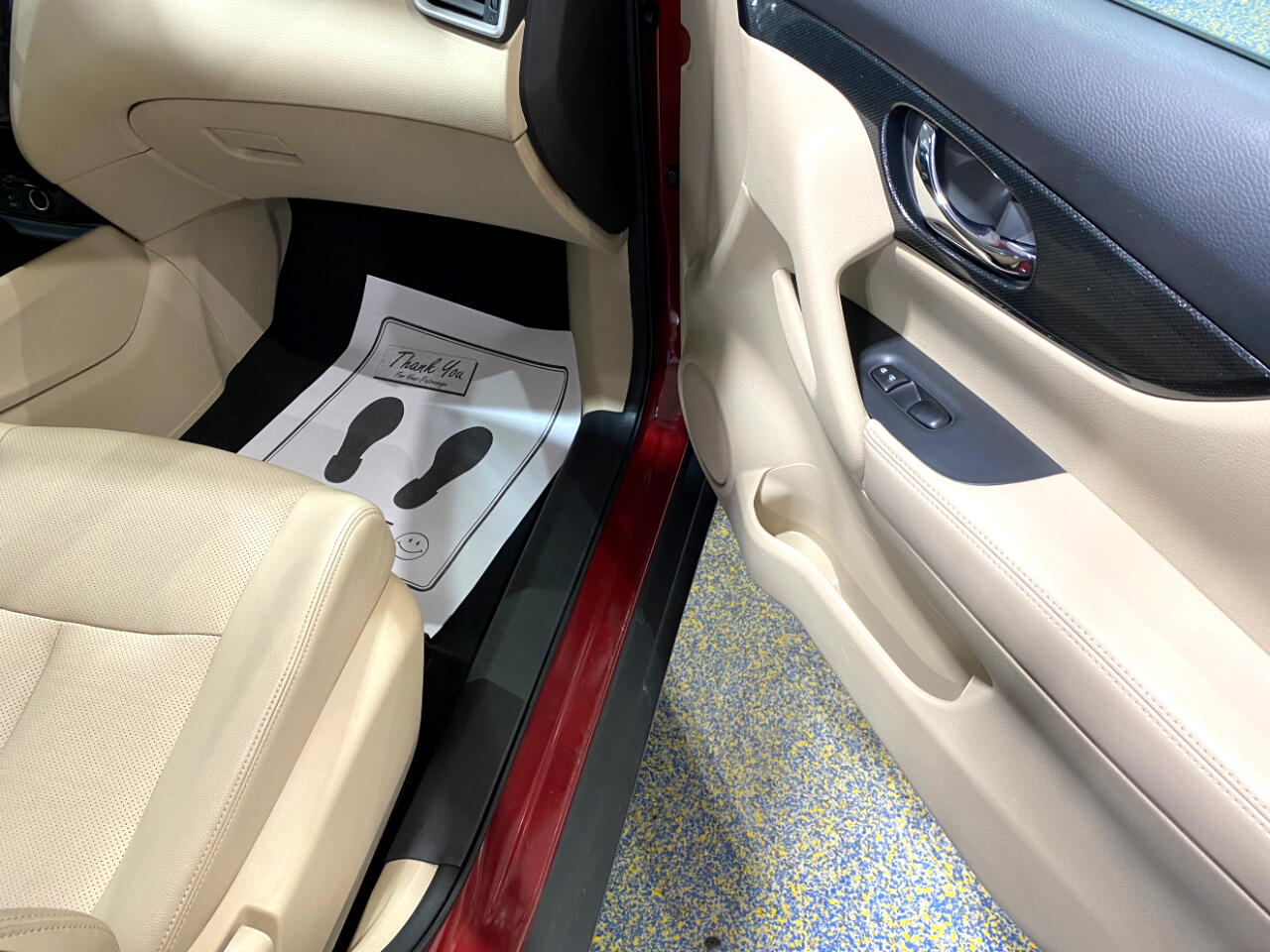 2016 Nissan Rogue SL AWD photo 21