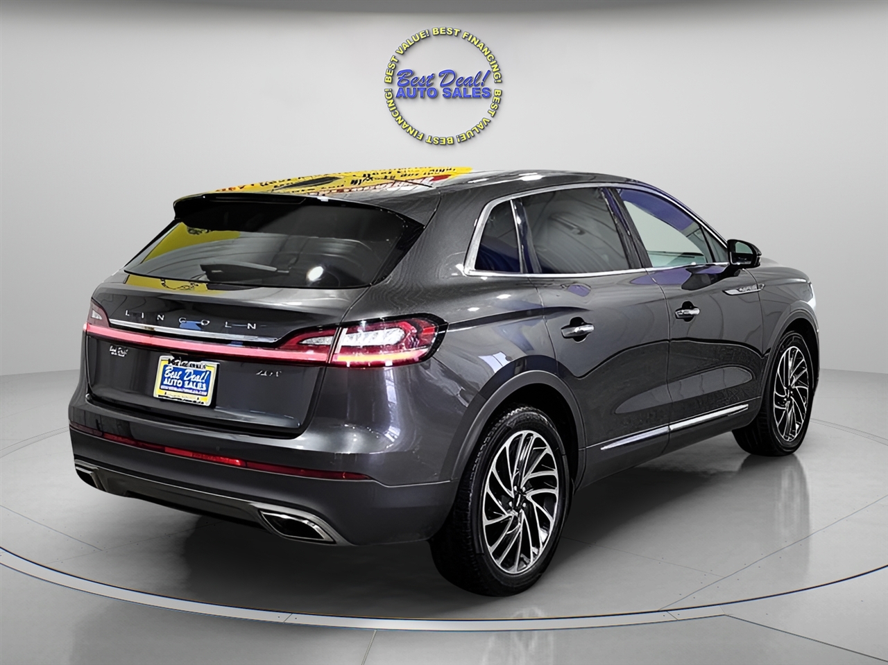 2019 Lincoln Nautilus Reserve photo 7