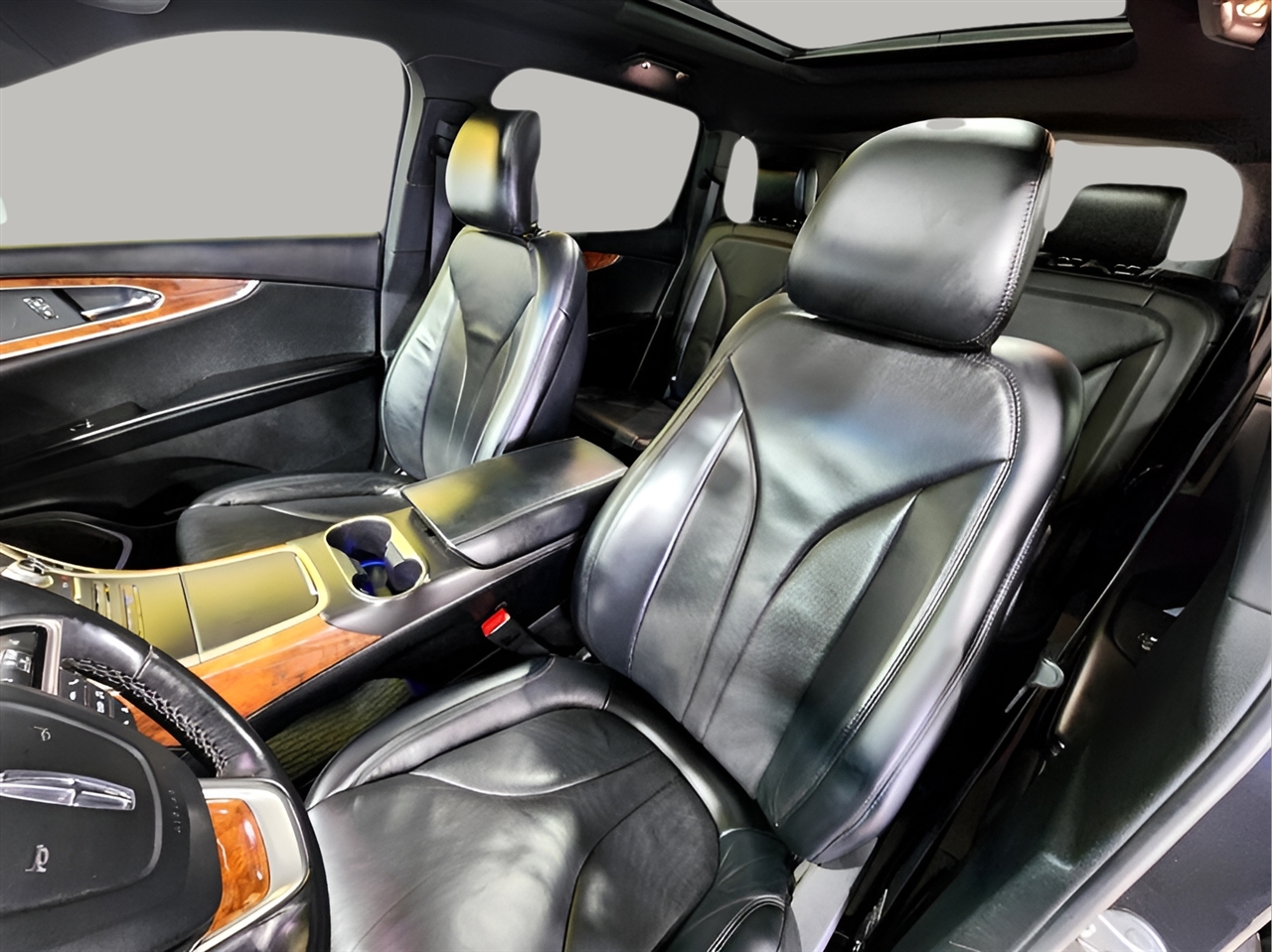 2019 Lincoln Nautilus Reserve photo 13