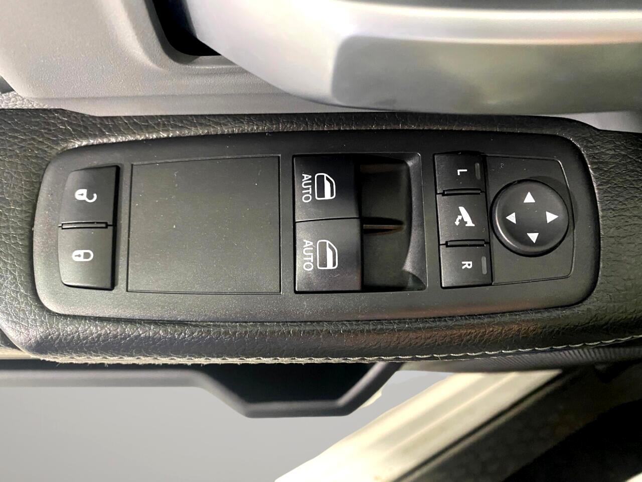 RAM 3500 Big Horn Regular Cab 4WD 2019