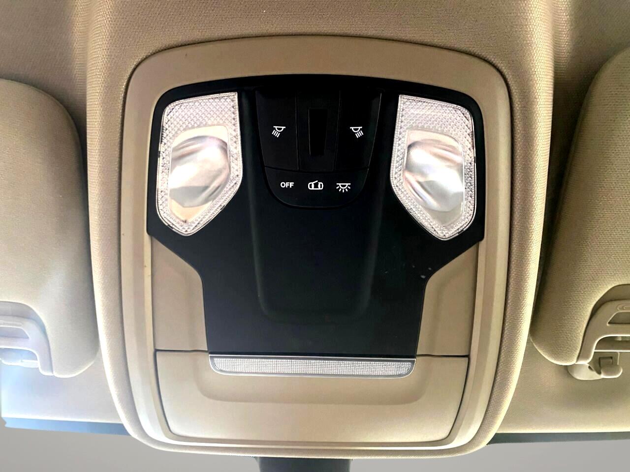 RAM 3500 Big Horn Regular Cab 4WD 2019