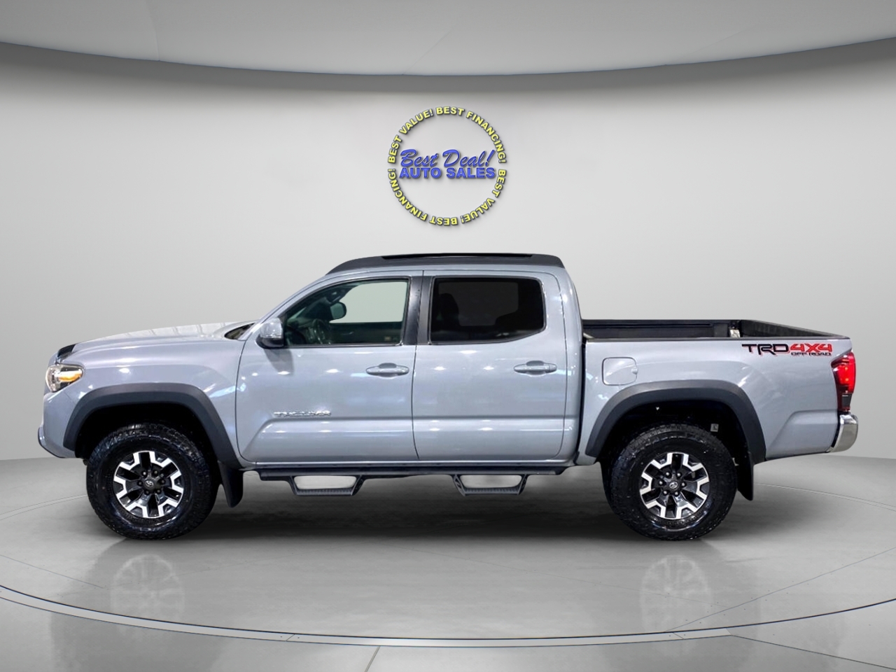 2018 Toyota Tacoma SR5 Double Cab Long Bed V6 4x4 photo 2