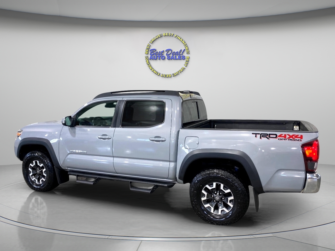 2018 Toyota Tacoma SR5 Double Cab Long Bed V6 4x4 photo 3