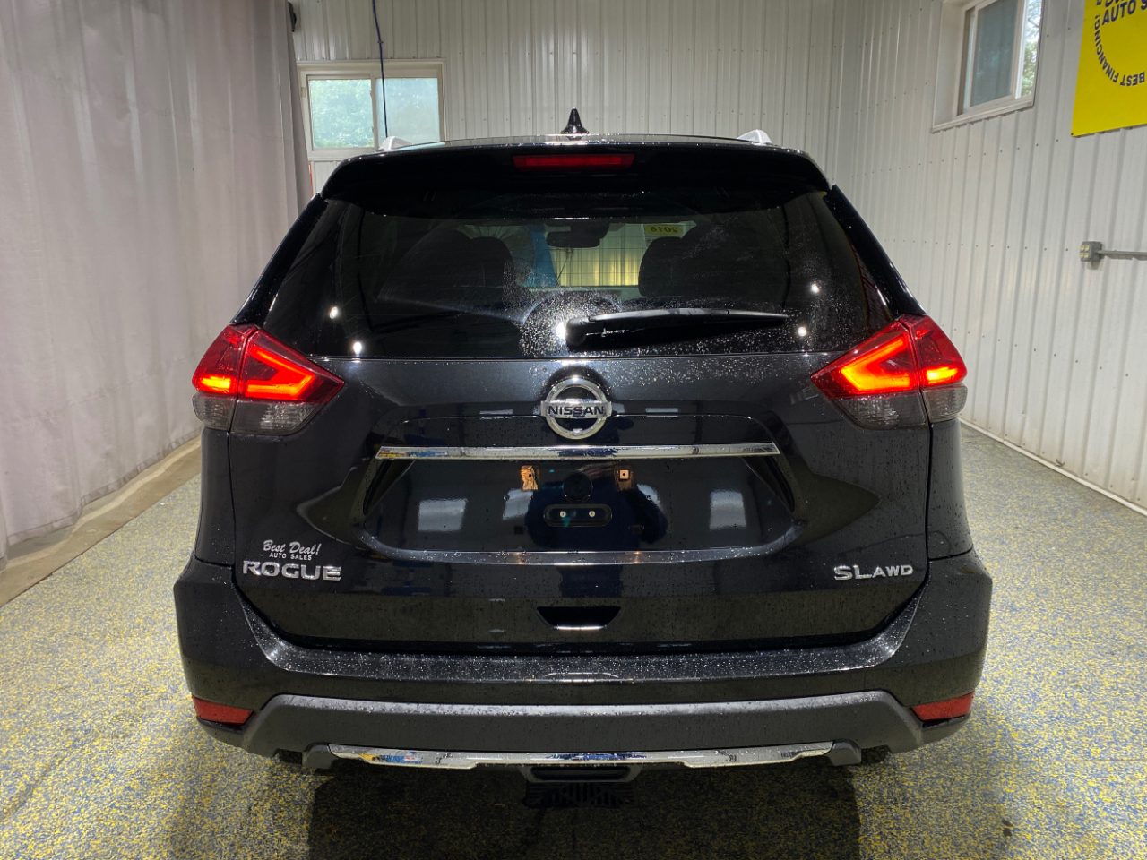 2018 Nissan Rogue SL AWD photo 4