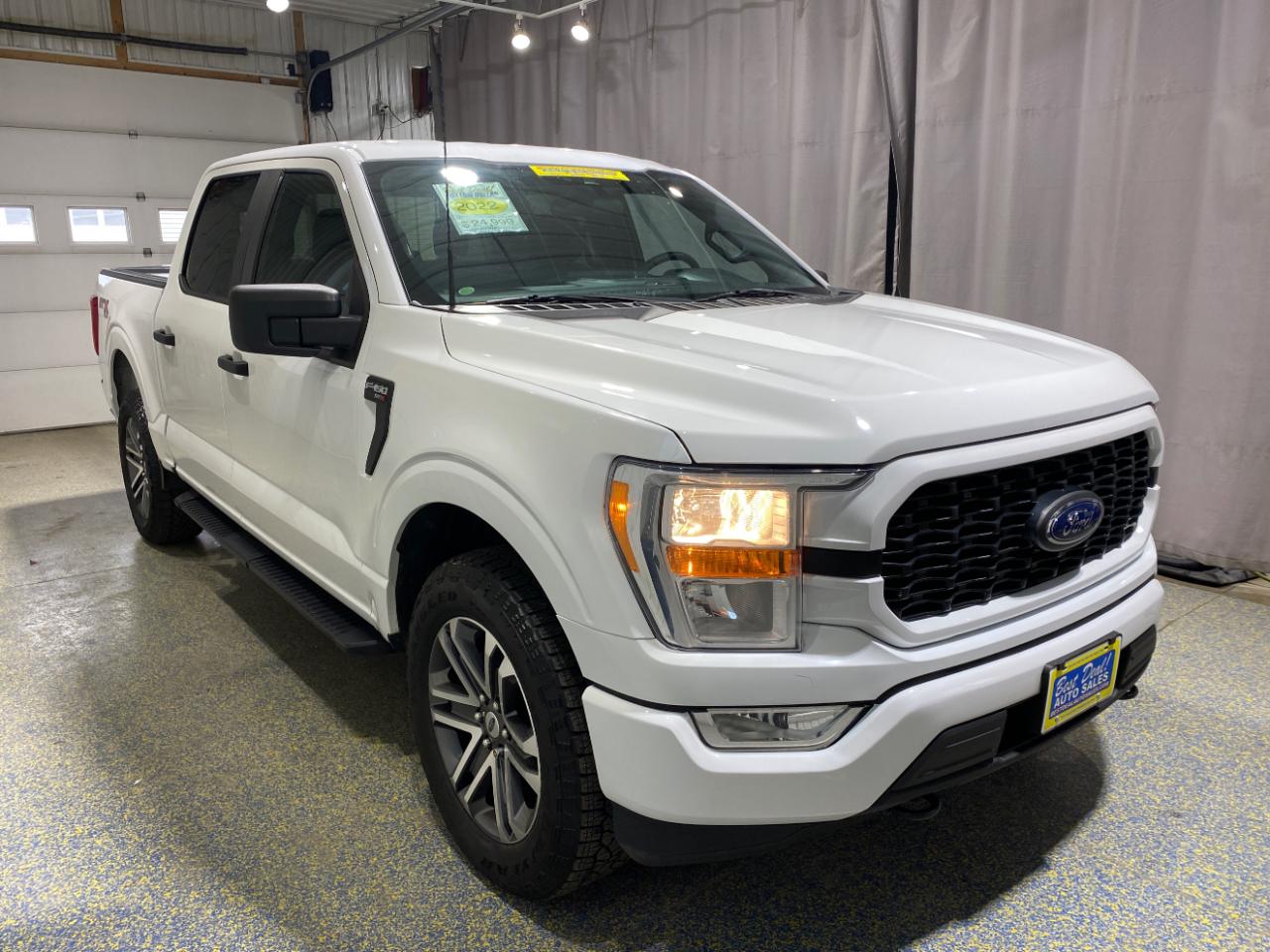 Ford F-150 STX SuperCab 5.5-ft. Bed 4WD 2022