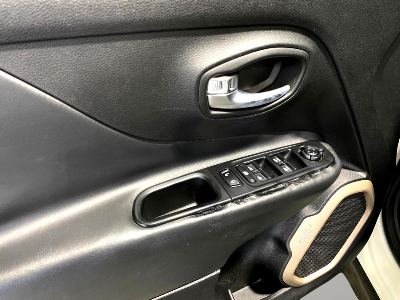 2017 Jeep Renegade Latitude North Edition photo 7