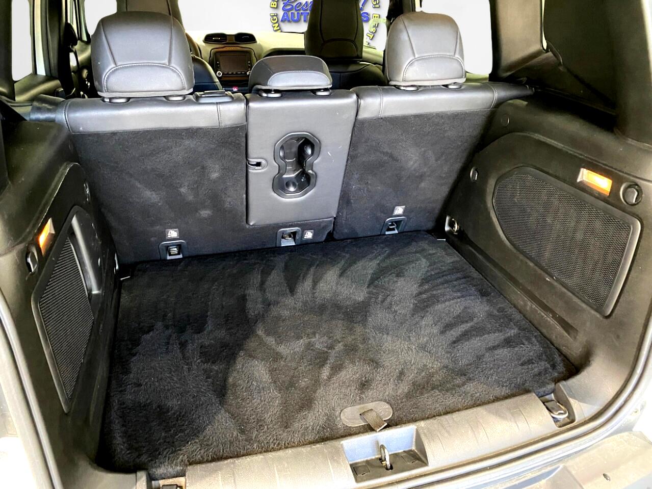 2017 Jeep Renegade Latitude North Edition photo 20