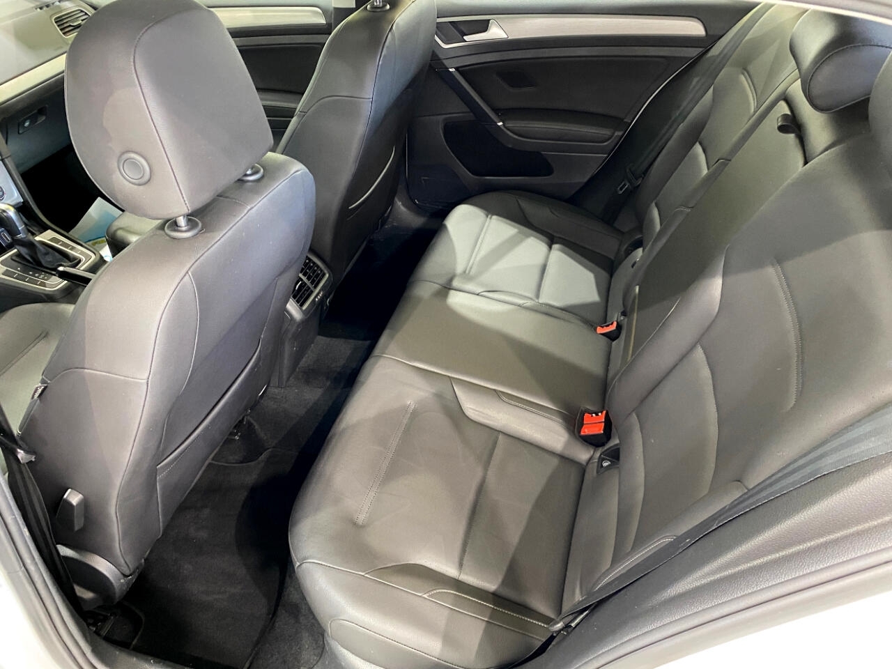 Volkswagen Golf TSI SEL 6A 2015