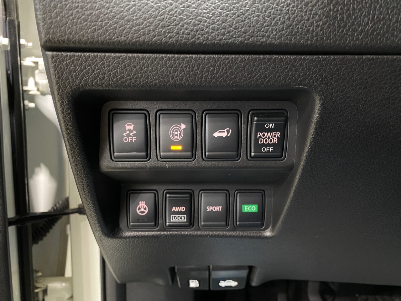 2017 Nissan Rogue SV AWD photo 11