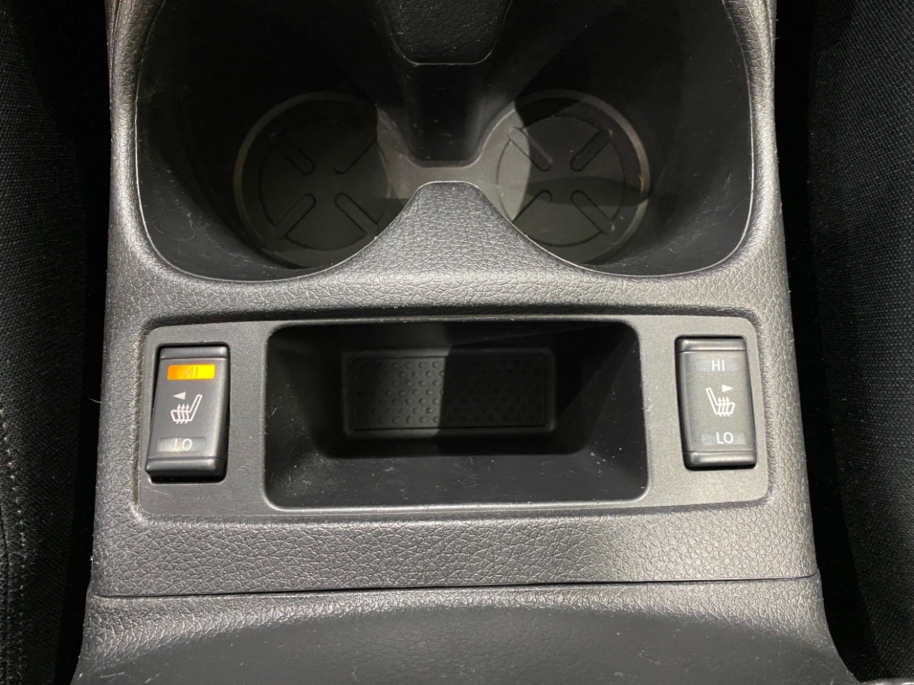2017 Nissan Rogue SV AWD photo 12