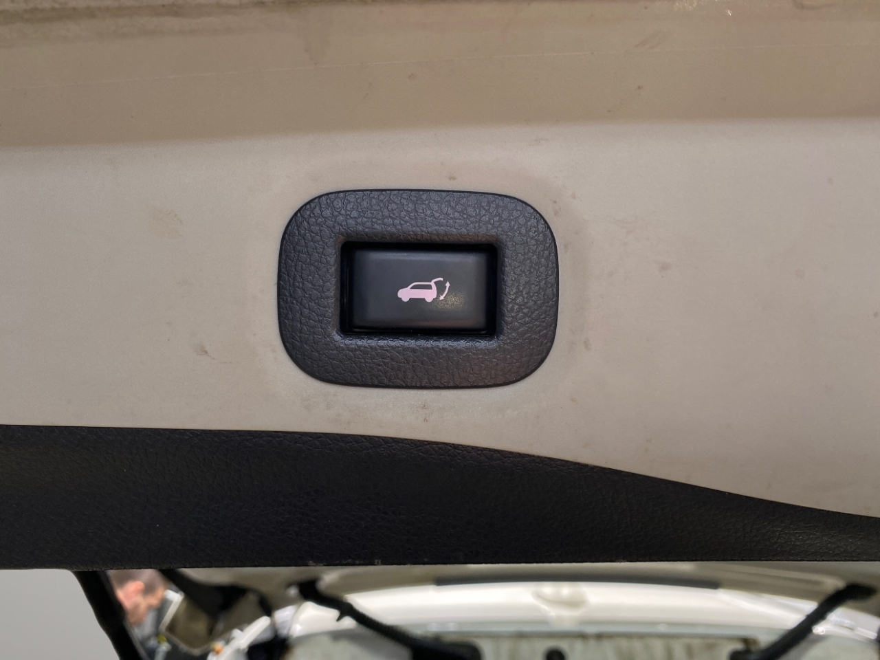 2017 Nissan Rogue SV AWD photo 20