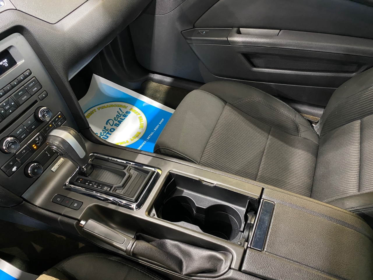 2014 Ford Mustang V6 photo 15