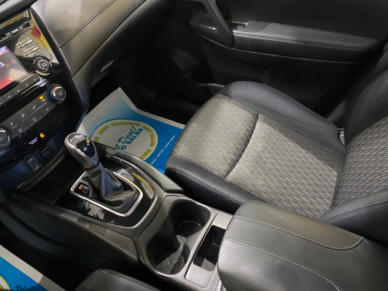 2017 Nissan Rogue AWD photo 15