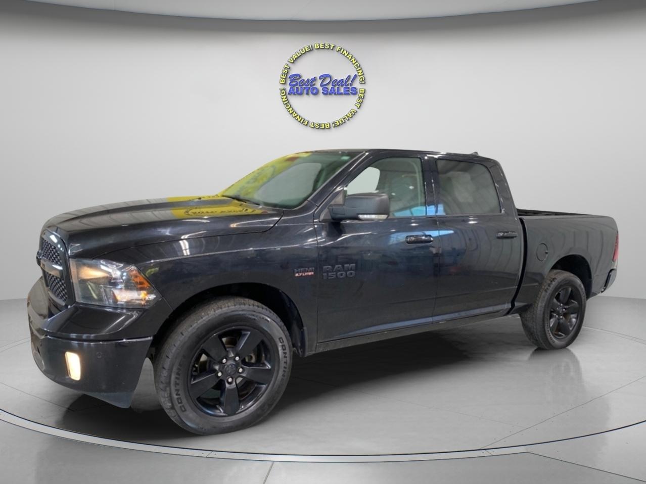 2018 RAM 1500 SLT Crew Cab 4WD