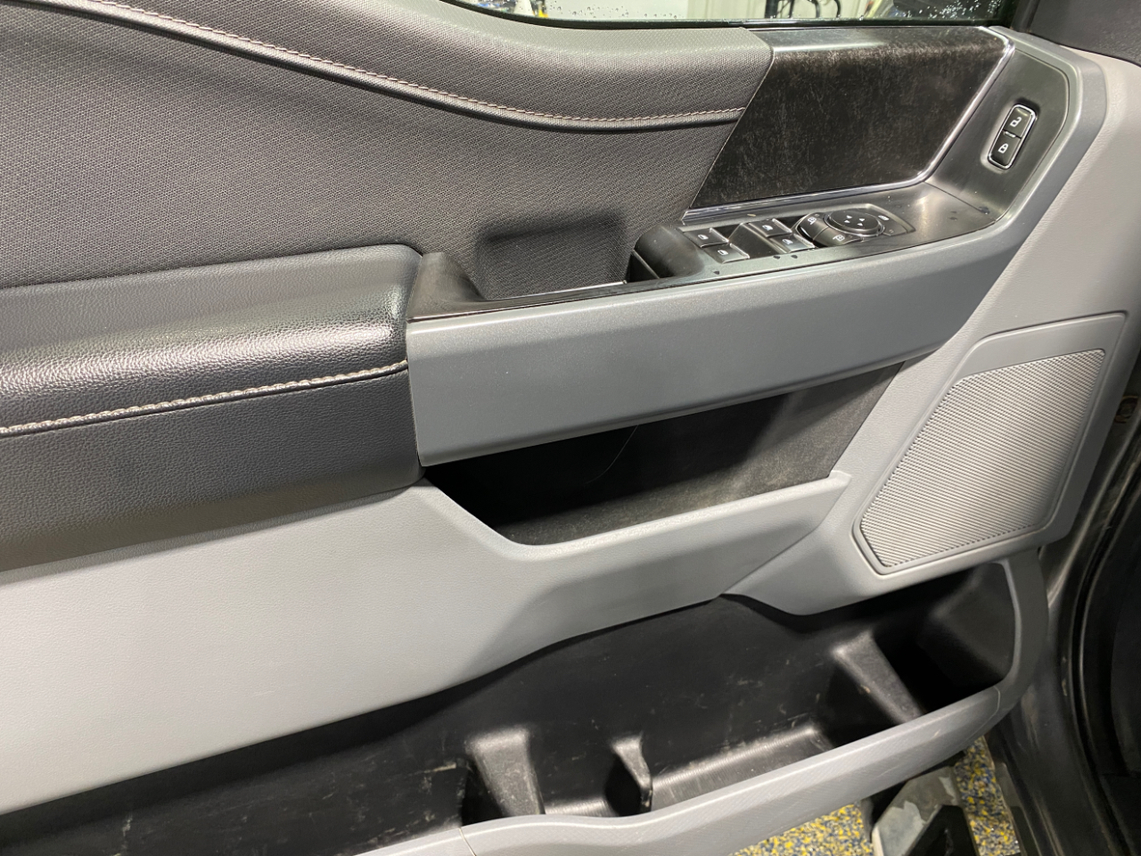 2022 Ford F-150 XLT photo 10