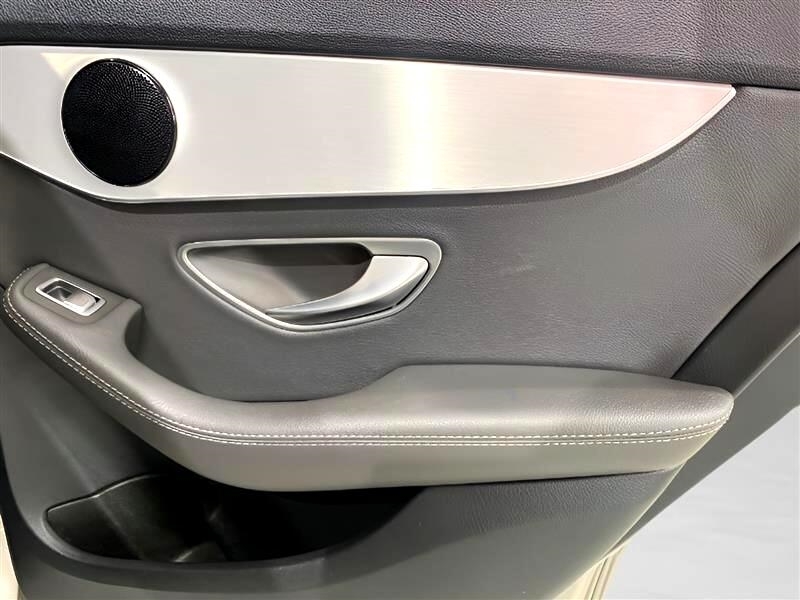 Mercedes-Benz C-Class C300 Sedan 2019