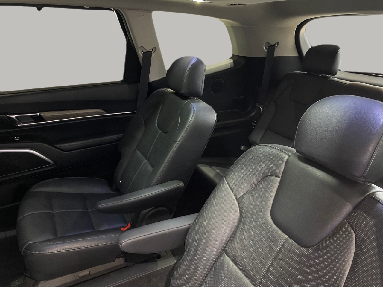 2020 Kia Telluride SX photo 26