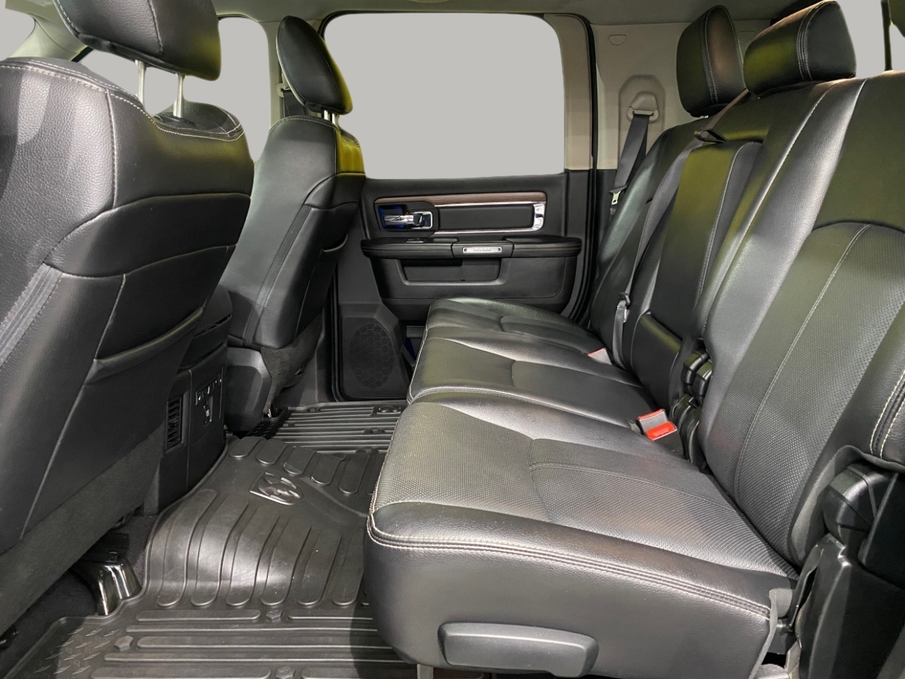 RAM 2500 Laramie Mega Cab 4WD 2018