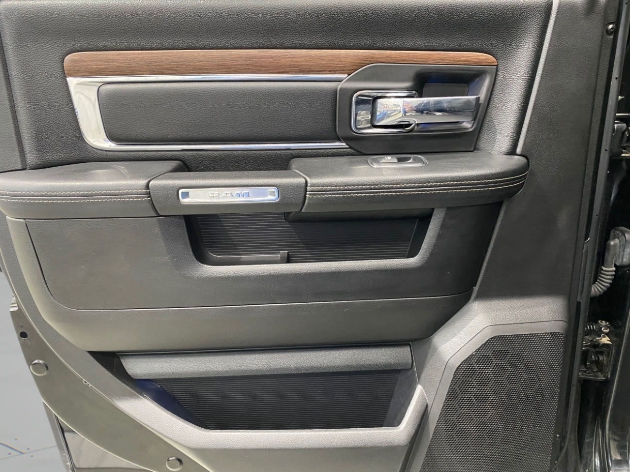 RAM 2500 Laramie Mega Cab 4WD 2018