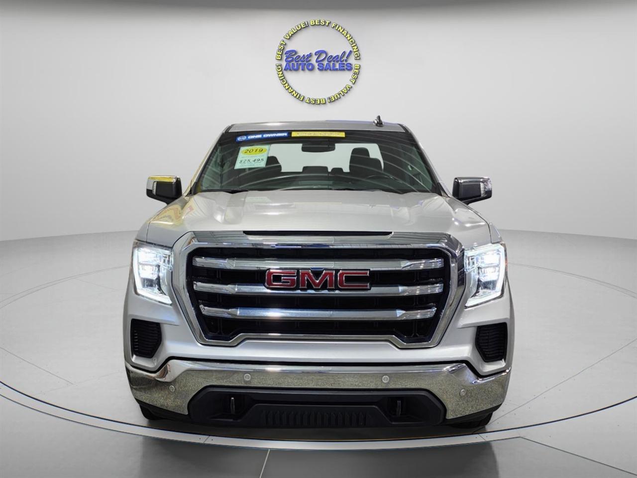 View vehicle photo 2