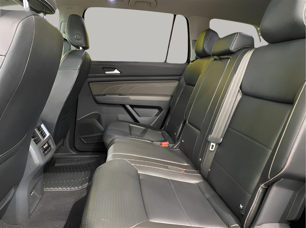 Volkswagen Atlas SE w/Technology 4MOTION 2021