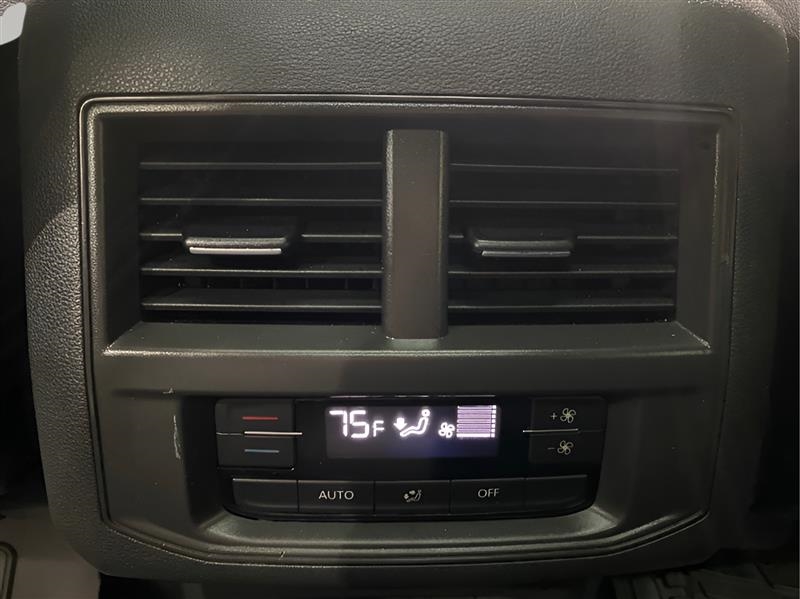 Volkswagen Atlas SE w/Technology 4MOTION 2021