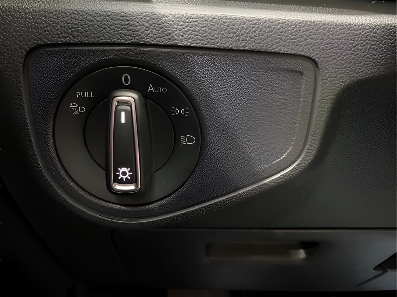 Volkswagen Atlas SE w/Technology 4MOTION 2021