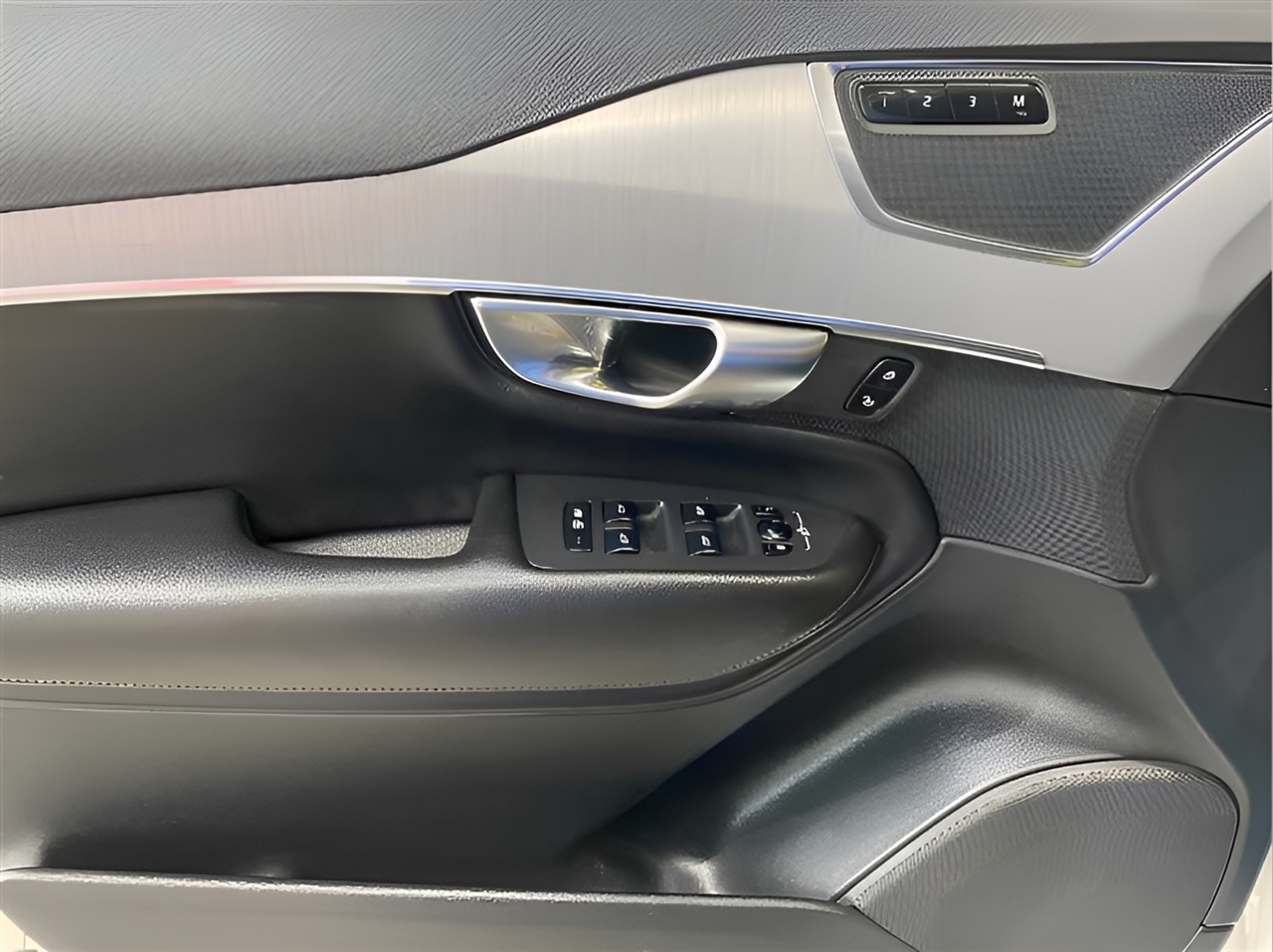 Volvo XC90 T5 Momentum 2021