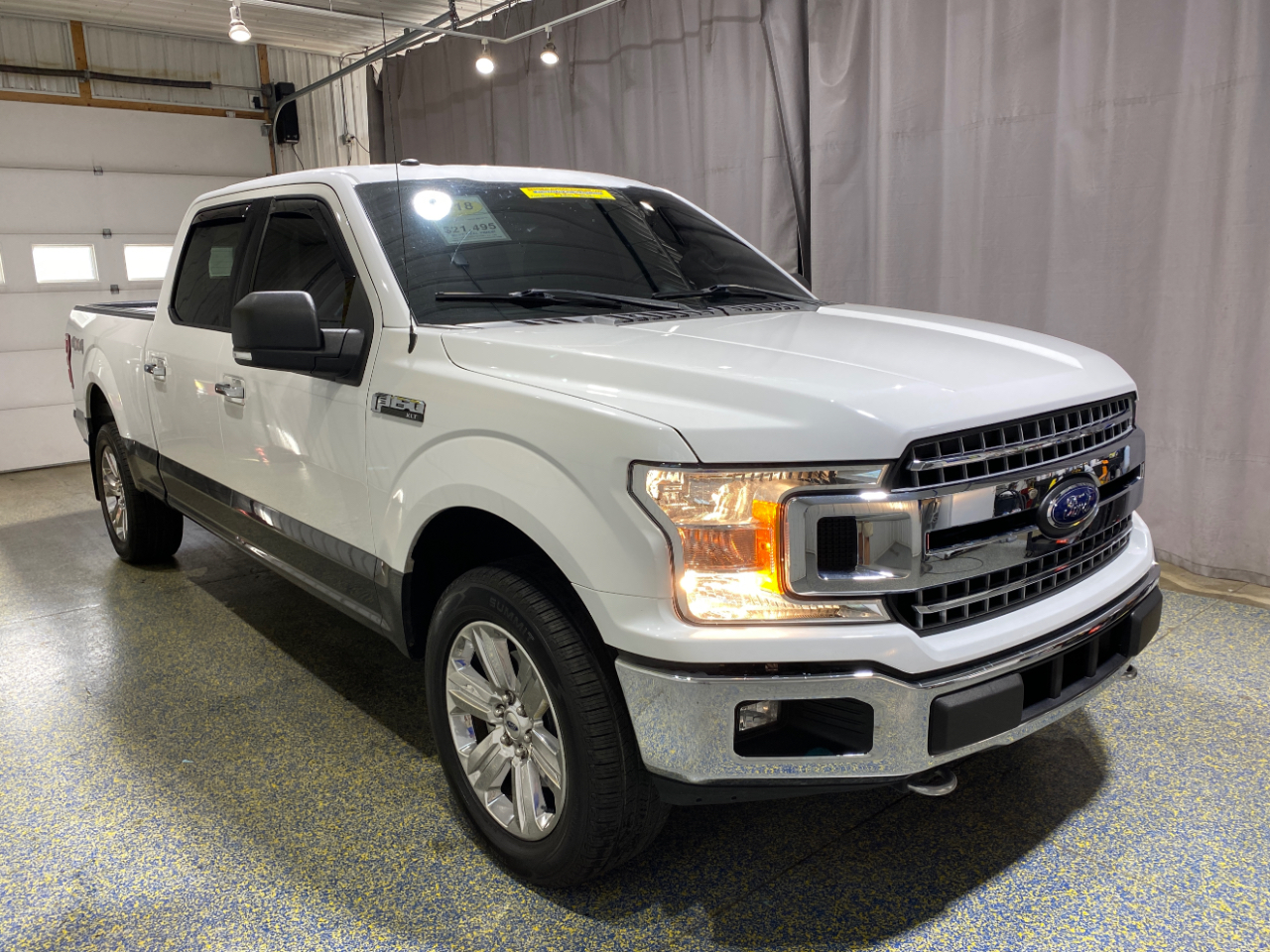 2018 Ford F-150 XLT photo 2