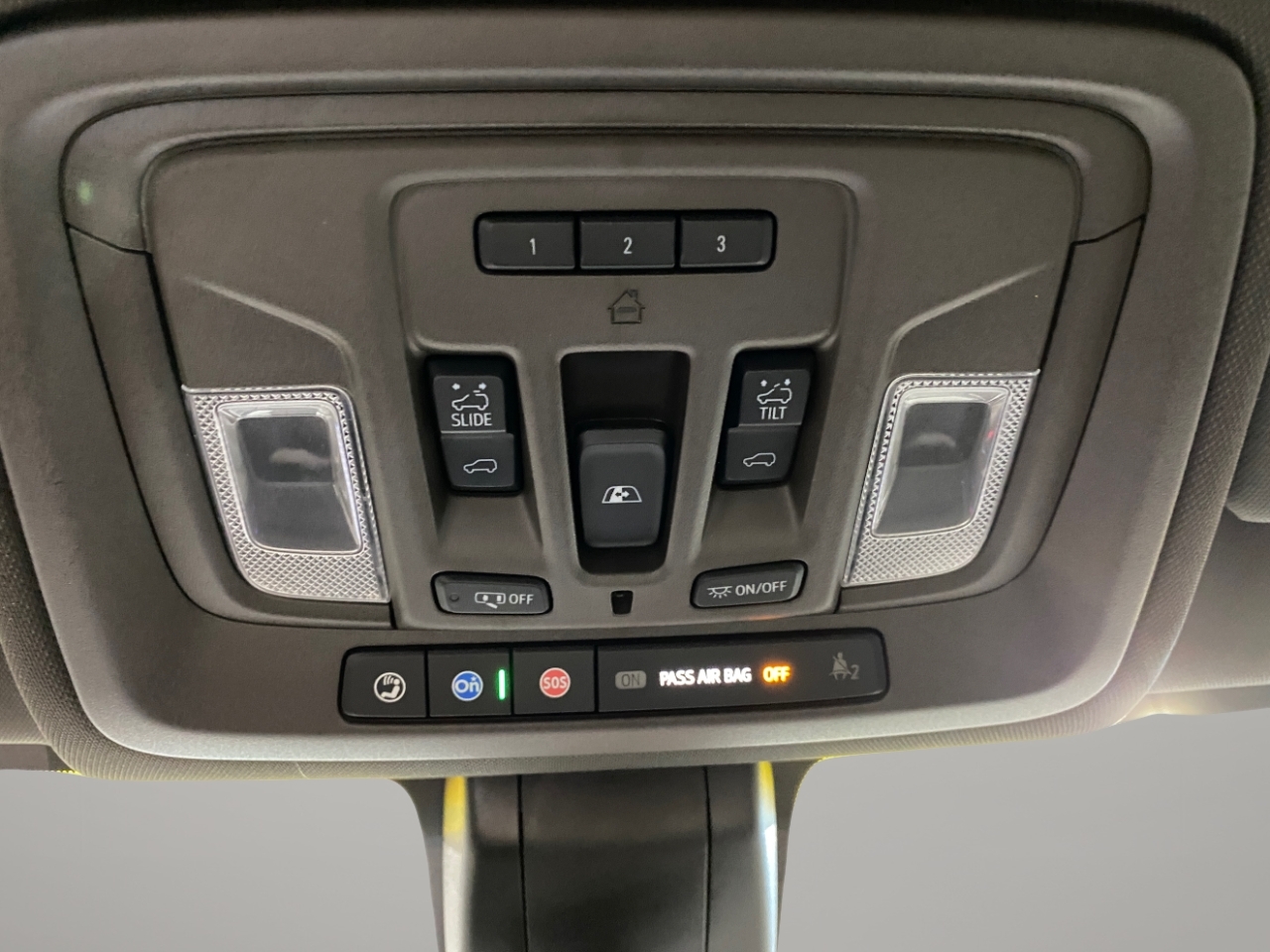 2021 Chevrolet Silverado 1500 LTZ Z71 photo 17