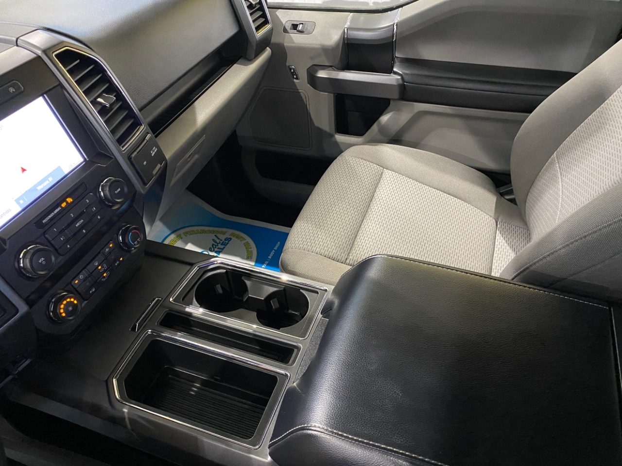 2019 Ford F-150 XLT photo 16