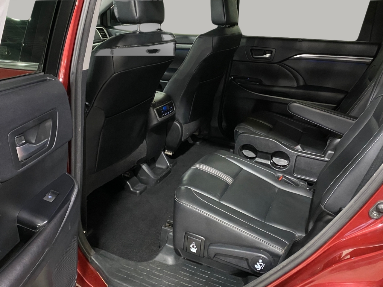 Toyota Highlander XLE AWD V6 2017