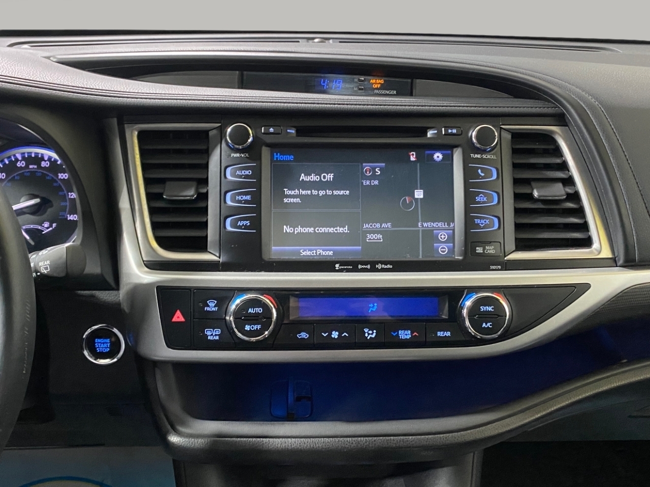 Toyota Highlander XLE AWD V6 2017