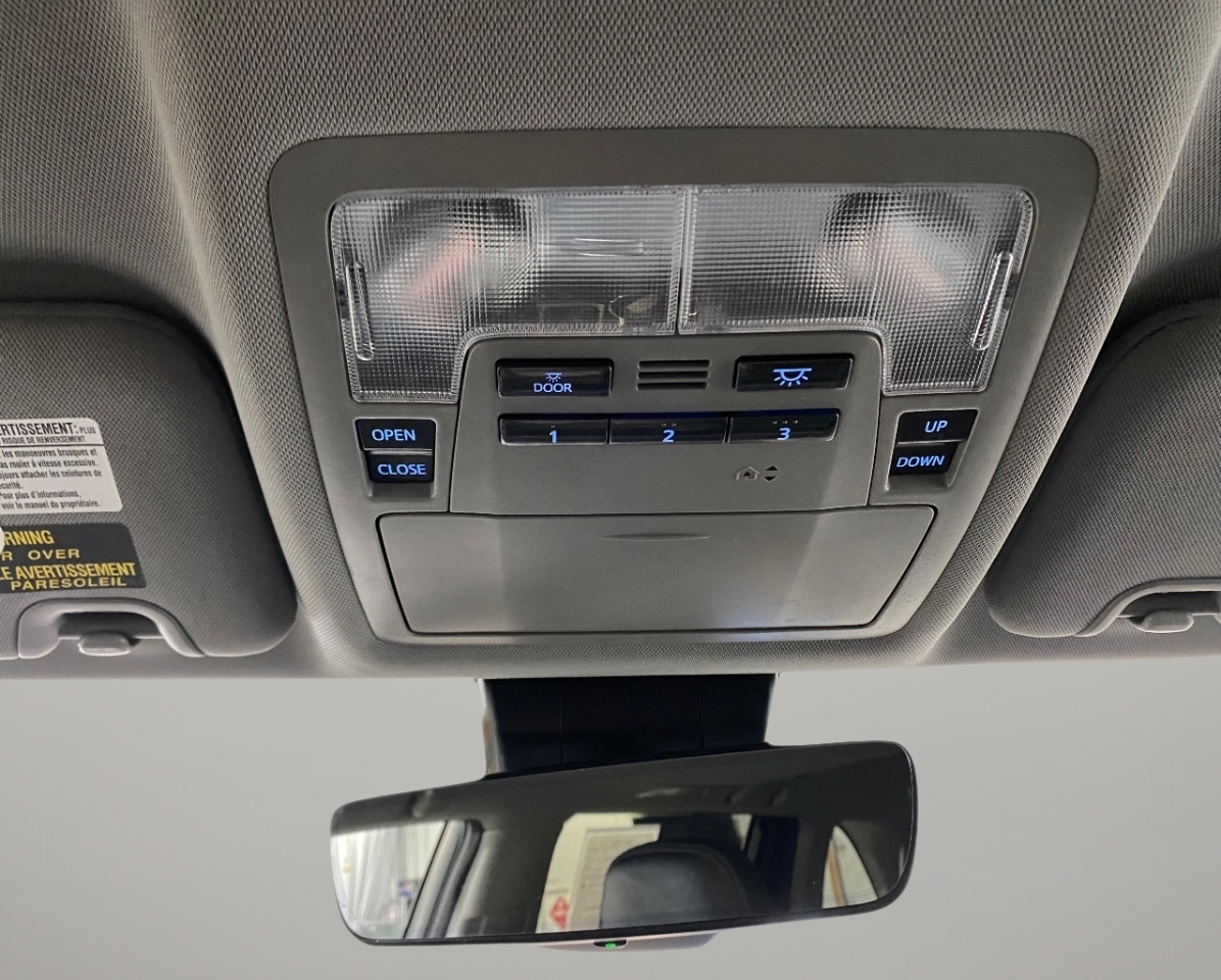 Toyota Highlander XLE AWD V6 2017