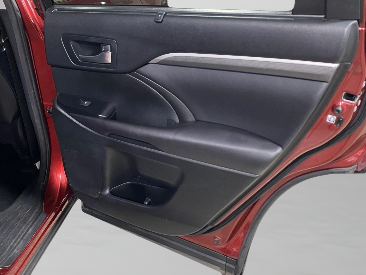 Toyota Highlander XLE AWD V6 2017