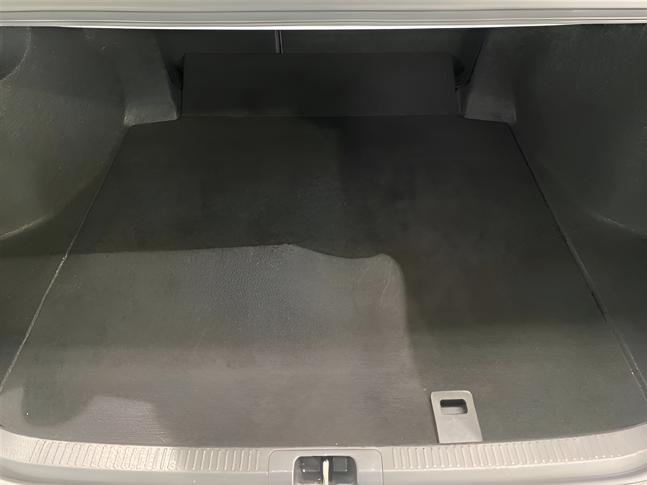 Toyota Camry SE 2023