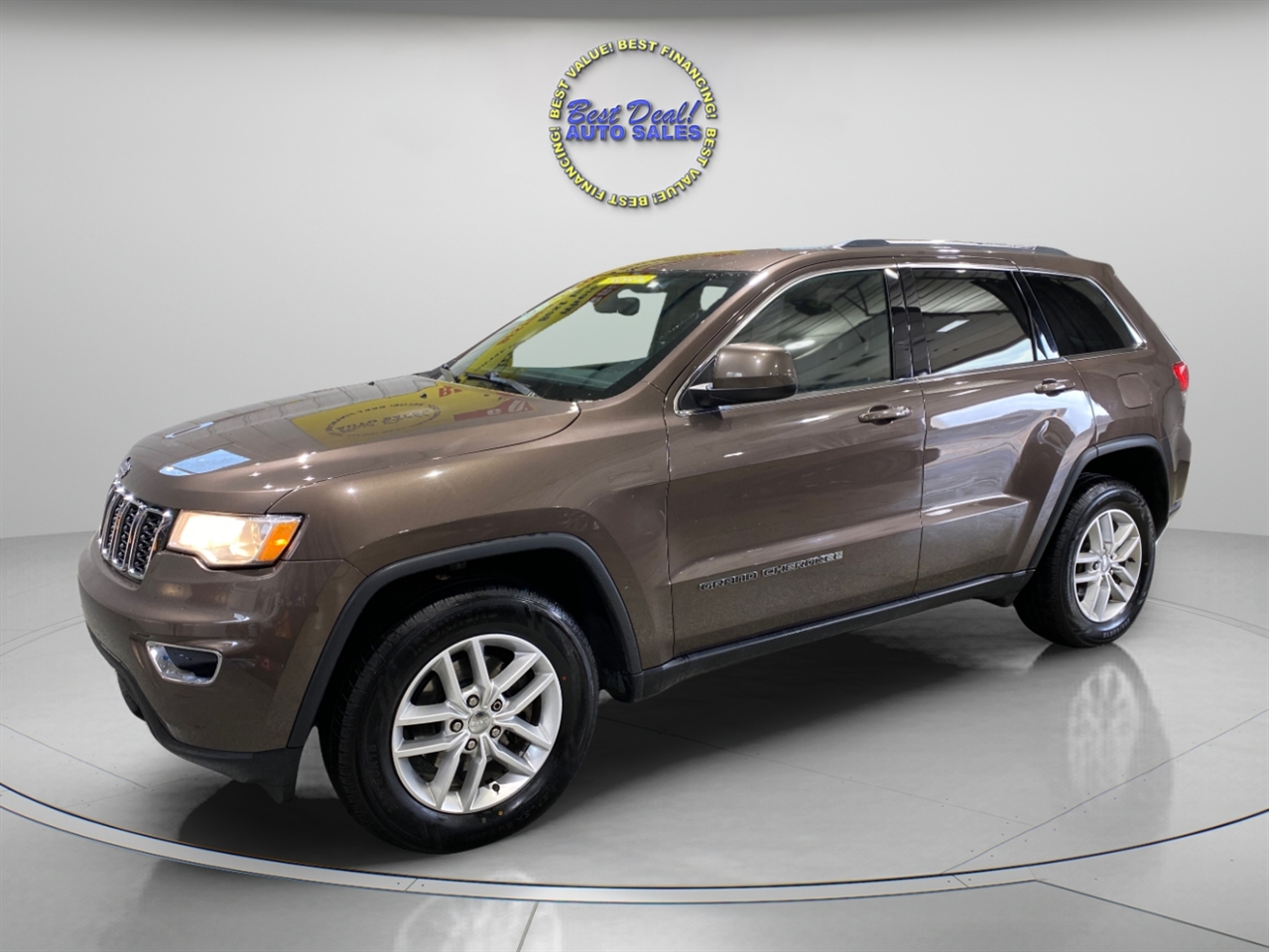 2017 Jeep Grand Cherokee Laredo 4WD