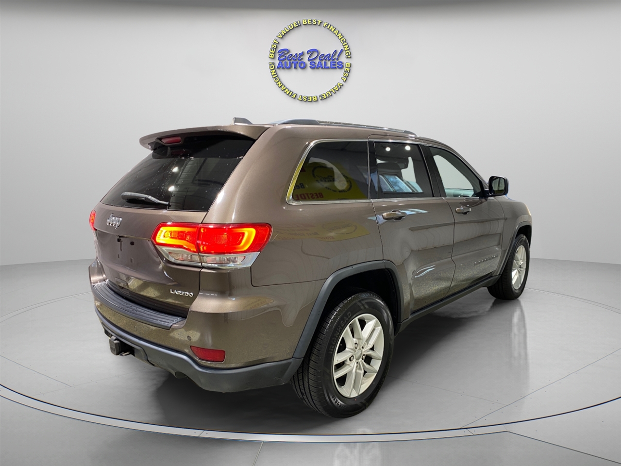 Jeep Grand Cherokee Laredo 4WD 2017