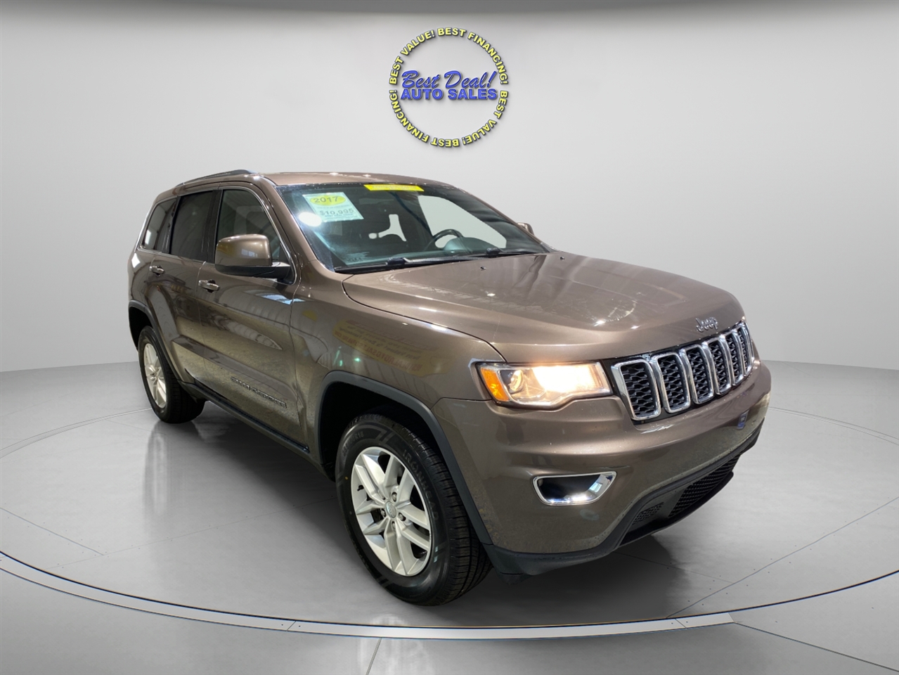 Jeep Grand Cherokee Laredo 4WD 2017
