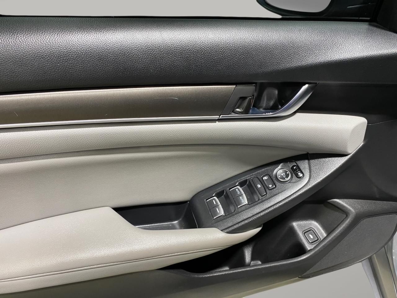 Honda Accord LX CVT 2020