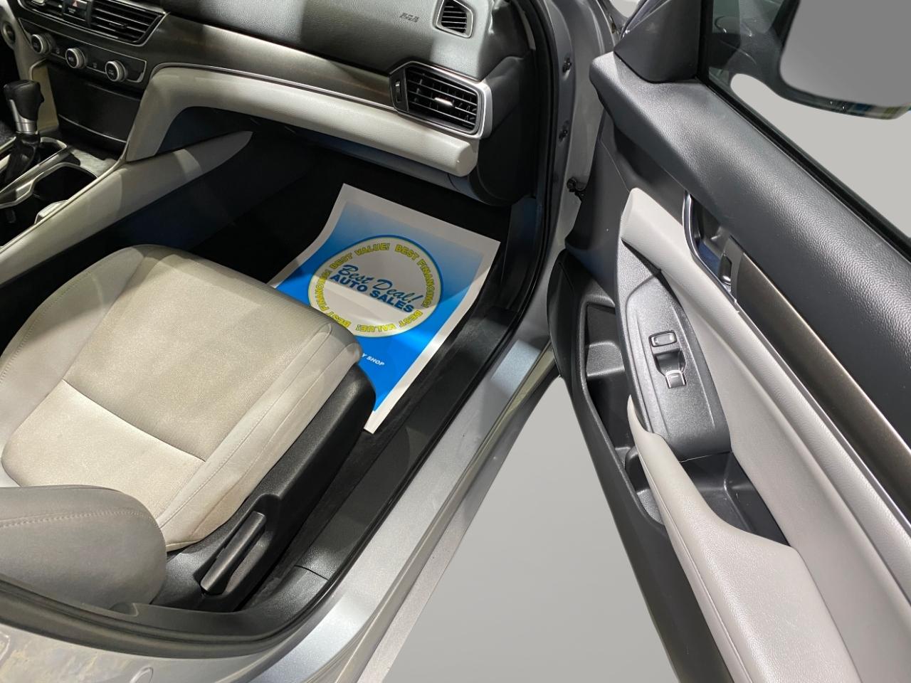 Honda Accord LX CVT 2020