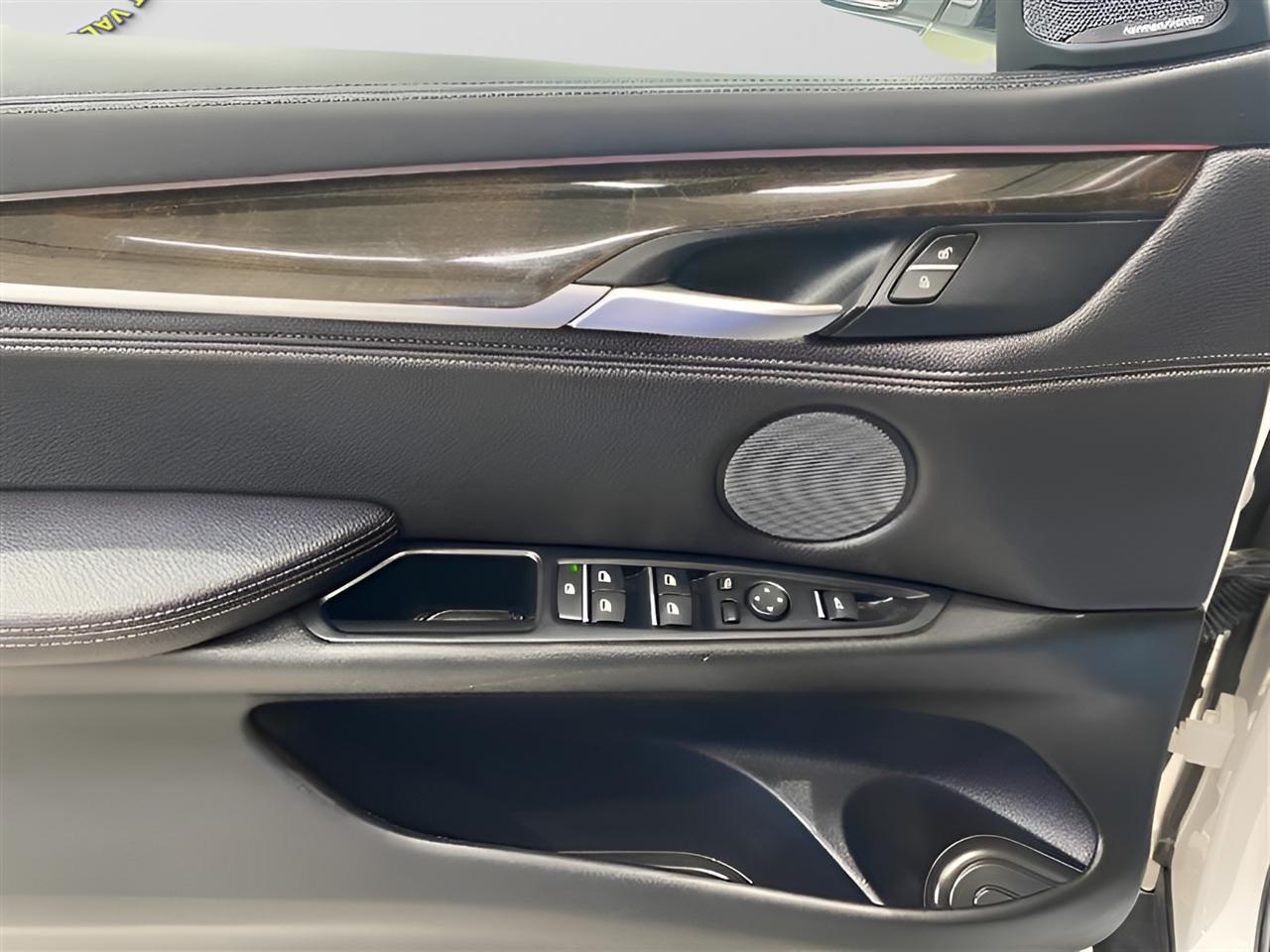 BMW X6 xDrive50i 2019