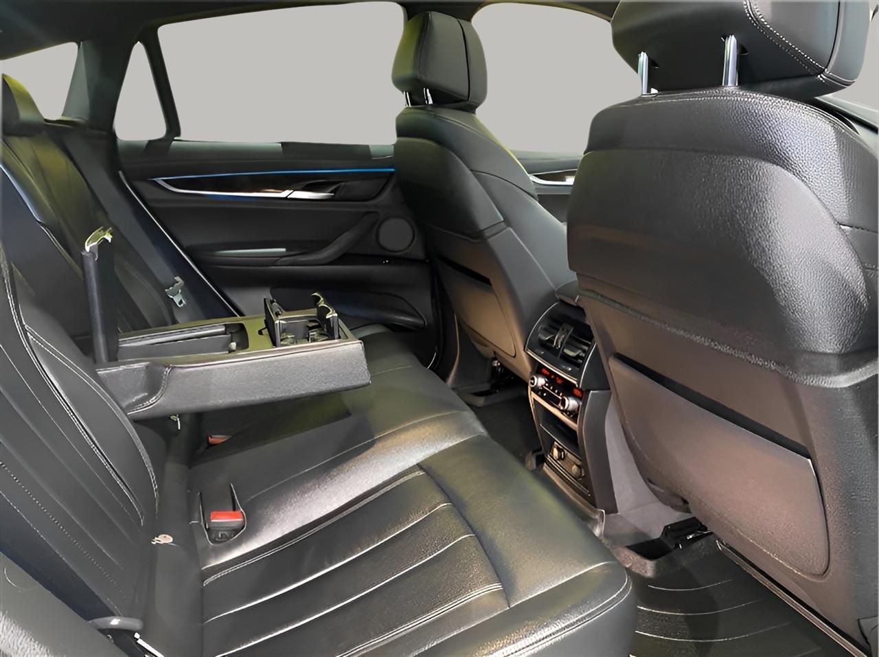 BMW X6 xDrive50i 2019