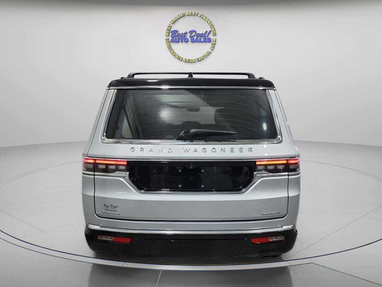 Jeep Grand Wagoneer  2022