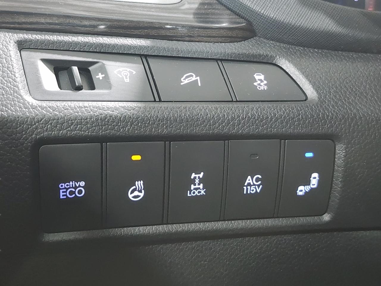 Hyundai Santa Fe  2015