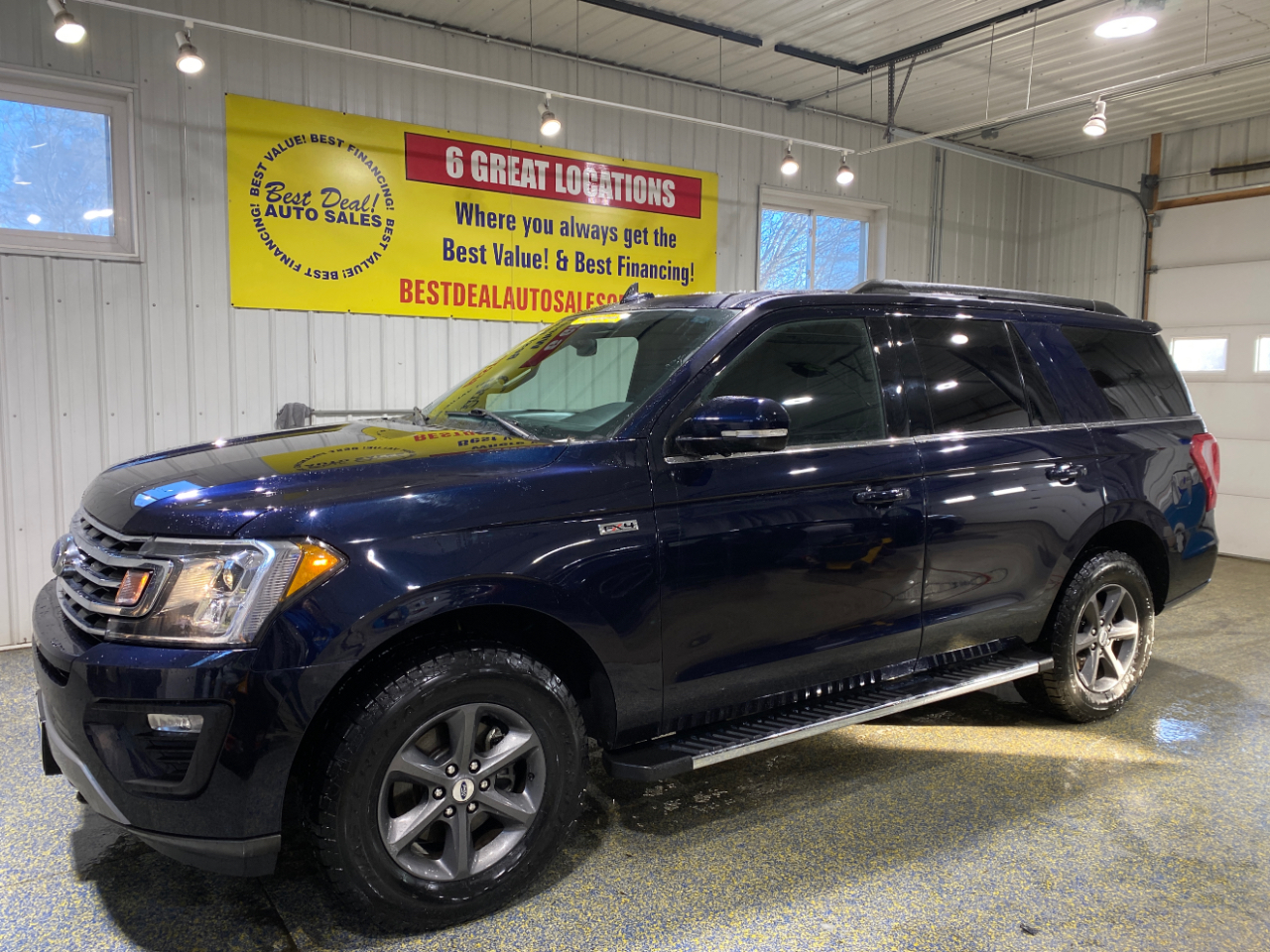 2021 Ford Expedition XLT's photo