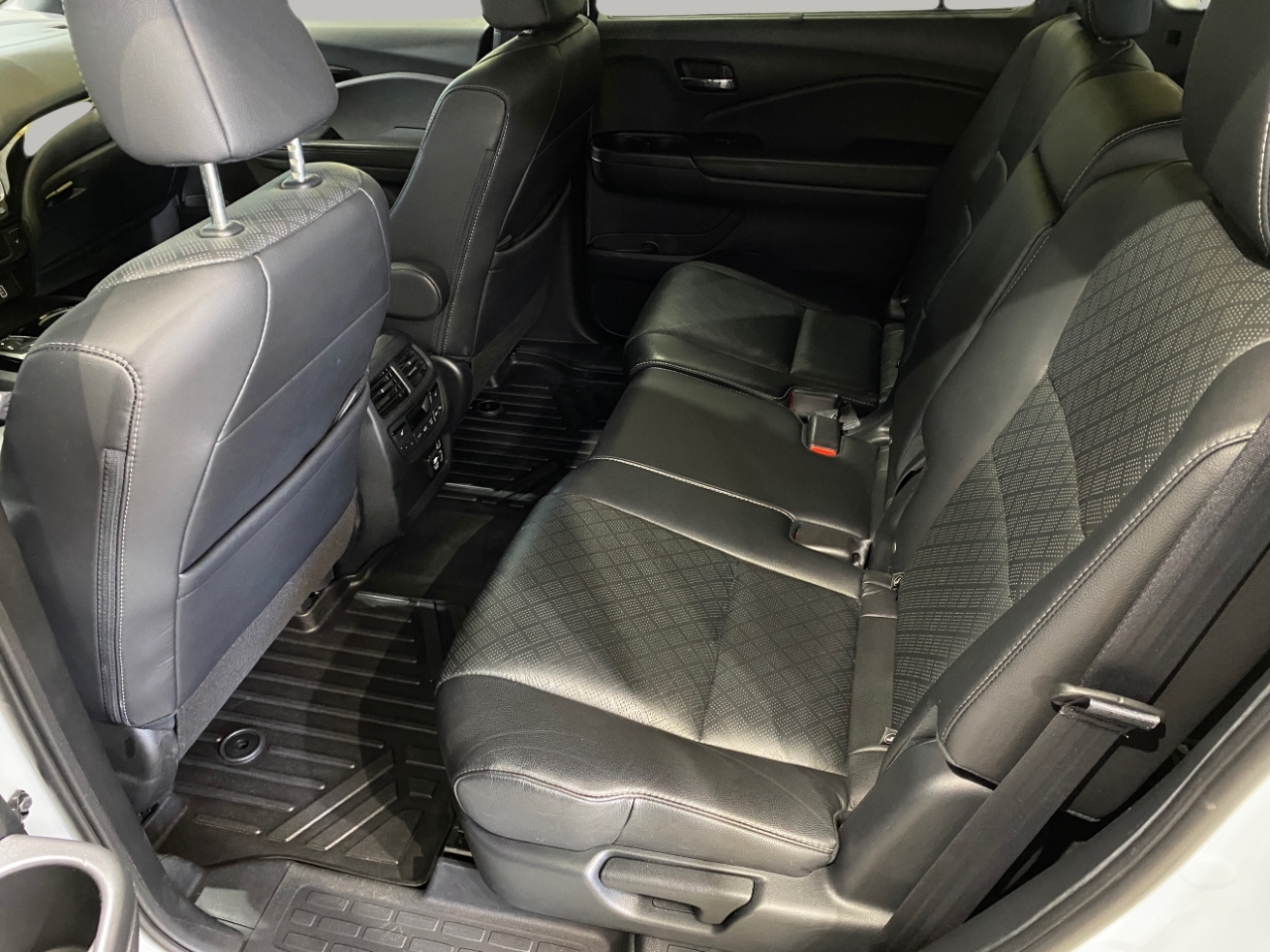 Honda Passport Touring AWD 2020