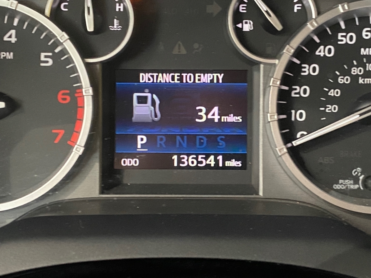 Toyota Tundra SR5 5.7L V8 CrewMax 4WD 2014