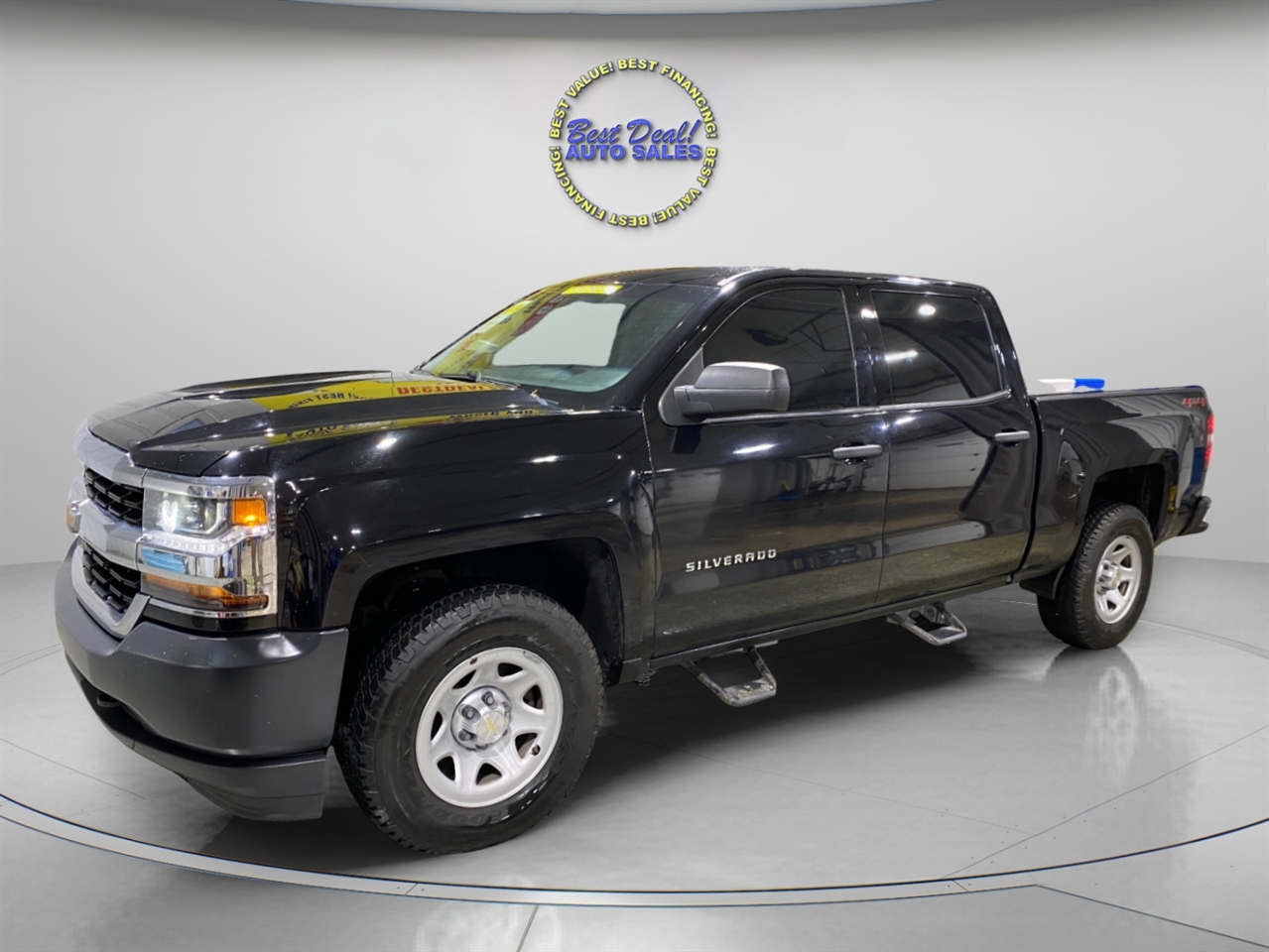 2018 Chevrolet Silverado 1500 Crew Cab 5.5 ft Bed 4WD